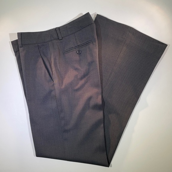 Theory | Charcoal Grey Wool Dress Pants - Picture 5 of 5